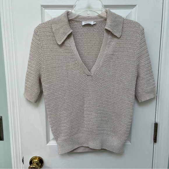 The Reset Cream V-Neck Sweater - Picture 3 of 6